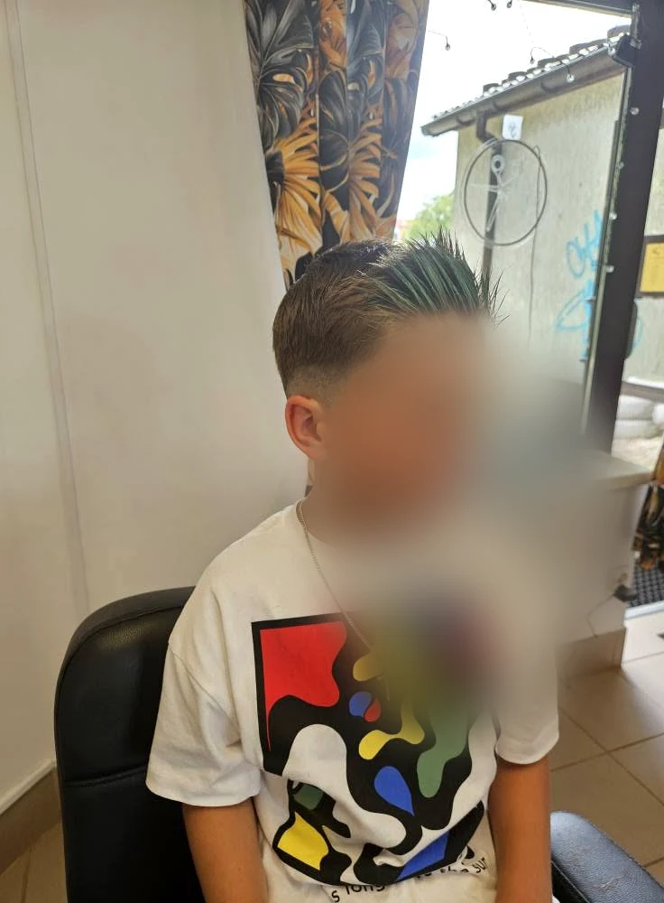 Dziecięce strzyżenie męskie w salonie Męskie Cięcie